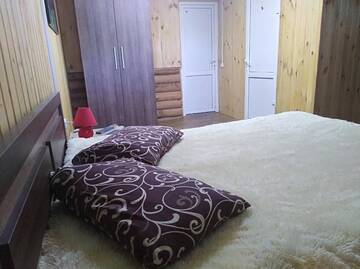 Фото номера Двухместный номер с 1 кроватью, вид на парк Гостевой дом Усадьба Ё-моё г. Lelyantsy 7